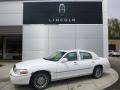 2007 Vibrant White Lincoln Town Car Signature Limited  photo #1
