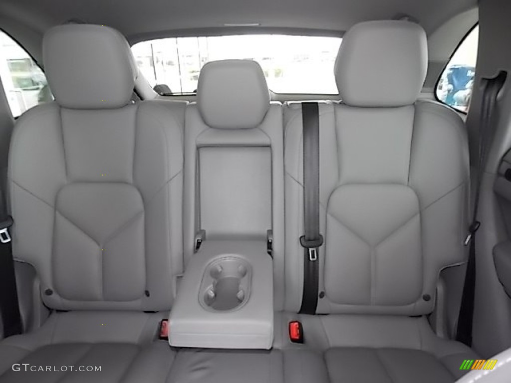 2013 Porsche Cayenne Standard Cayenne Model Rear Seat Photo #93254342
