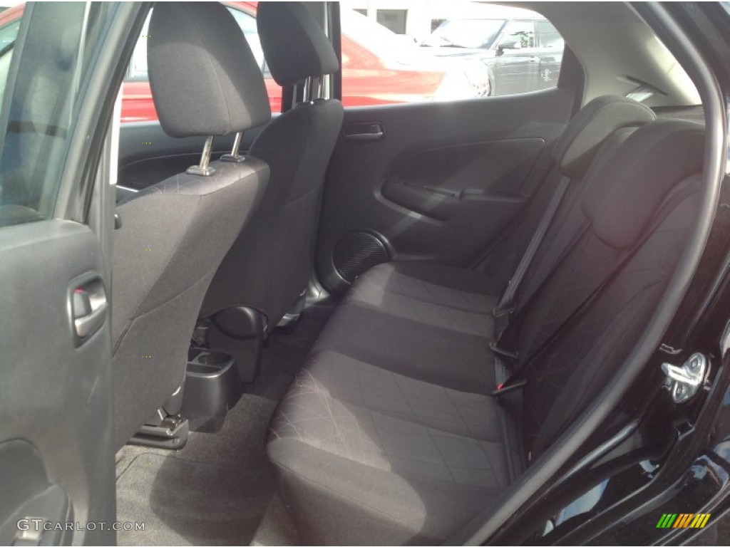 2011 MAZDA2 Sport - Brilliant Black / Black photo #11