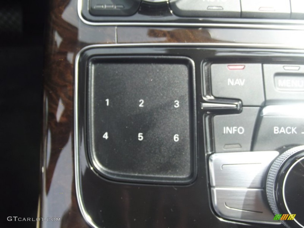 2011 A8 4.2 FSI quattro - Oolong Grey Metallic / Black photo #44