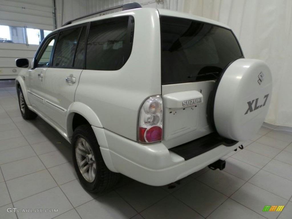 2005 XL7 LX 4WD - White Pearl / Beige photo #3