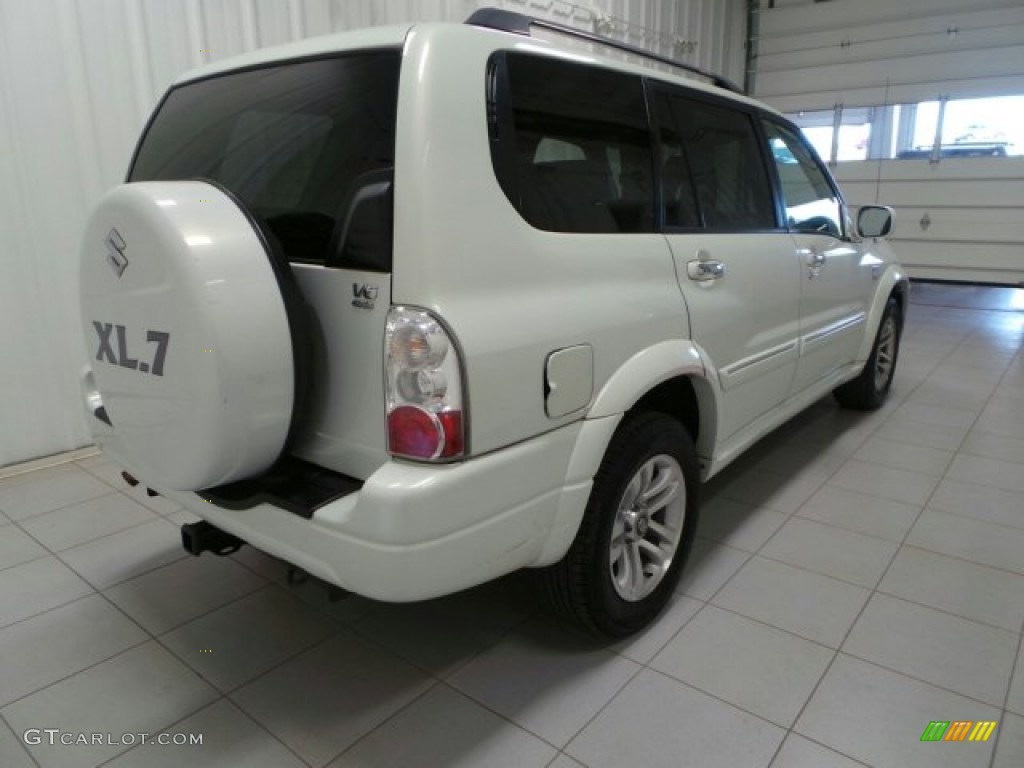 2005 XL7 LX 4WD - White Pearl / Beige photo #4