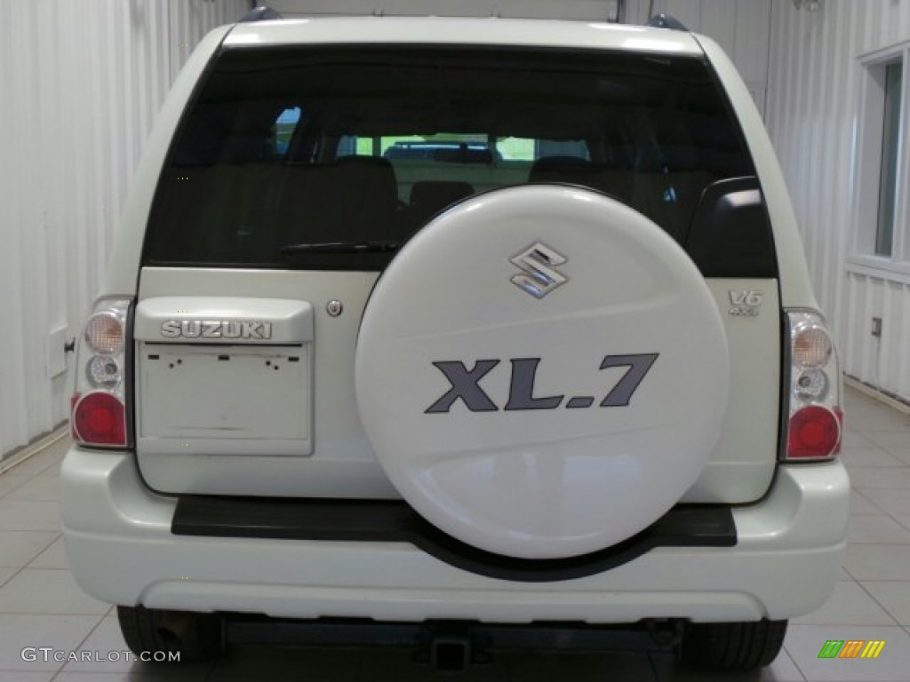 2005 XL7 LX 4WD - White Pearl / Beige photo #6