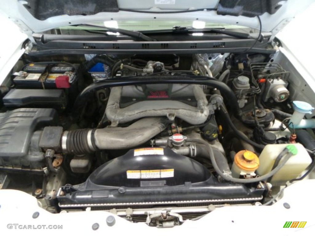 2005 XL7 LX 4WD - White Pearl / Beige photo #8