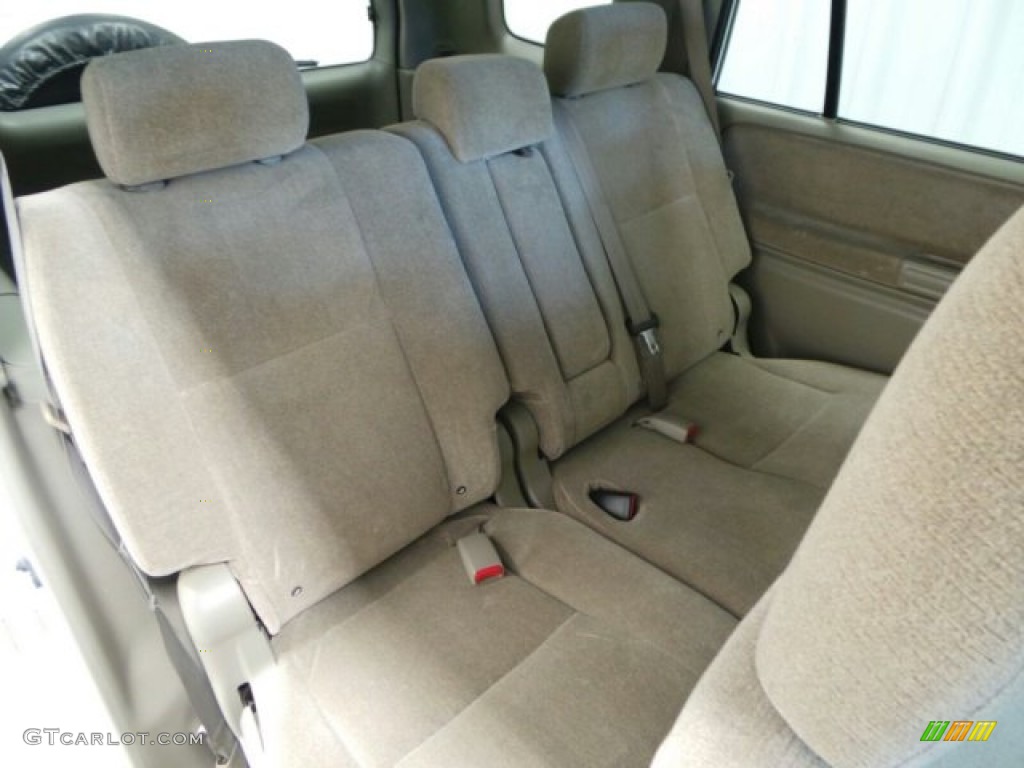 2005 XL7 LX 4WD - White Pearl / Beige photo #11