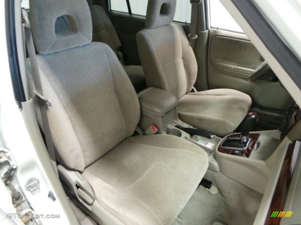 2005 XL7 LX 4WD - White Pearl / Beige photo #12