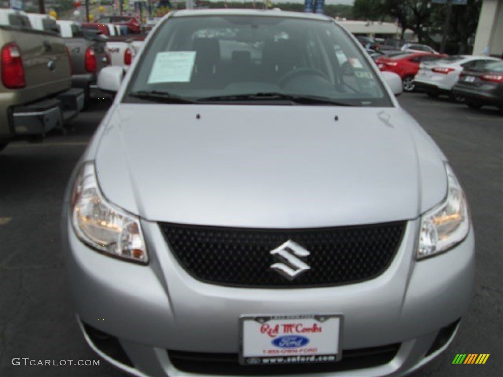 2013 SX4 Sedan LE Popular Package - Metallic Star Silver / Black photo #2