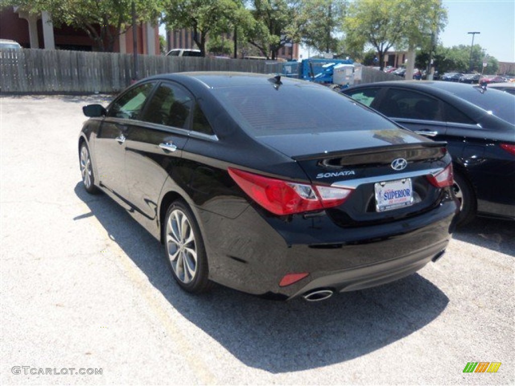 2014 Sonata SE - Phantom Black Metallic / Black photo #4