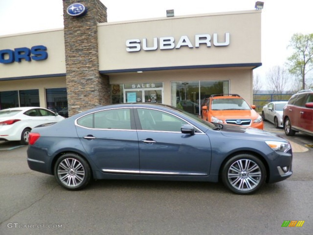 2014 Cadenza Premium - Smokey Blue / Black photo #11