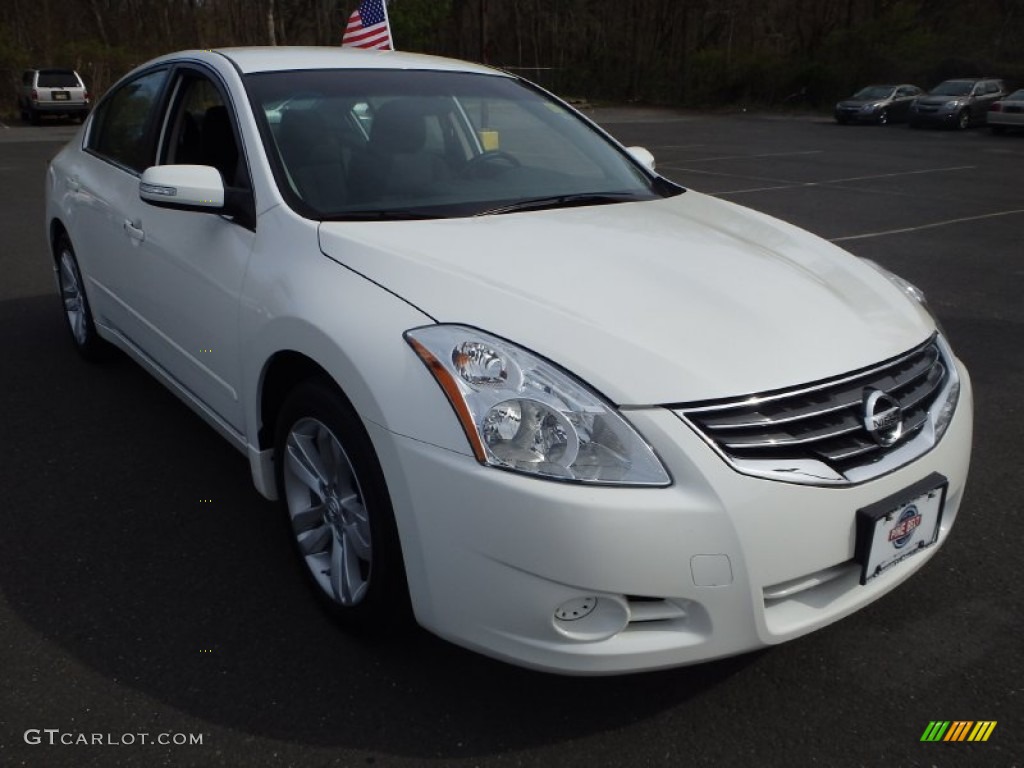 2012 Altima 3.5 SR - Winter Frost White / Charcoal photo #3