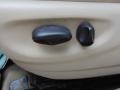White Onyx - X-Type 2.5 Photo No. 14