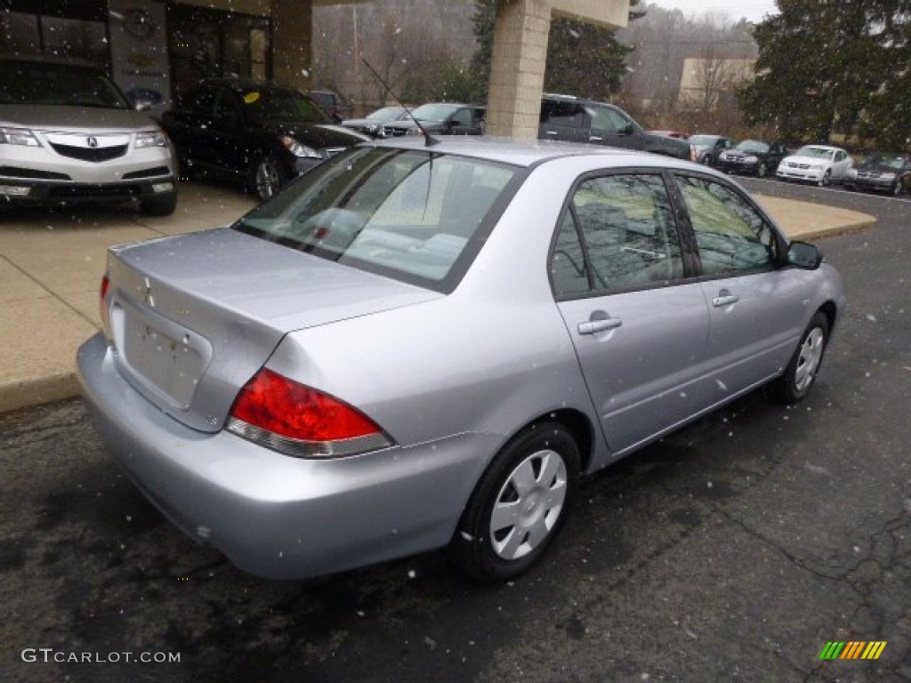 2004 Lancer ES - Cool Silver Metallic / Gray photo #8