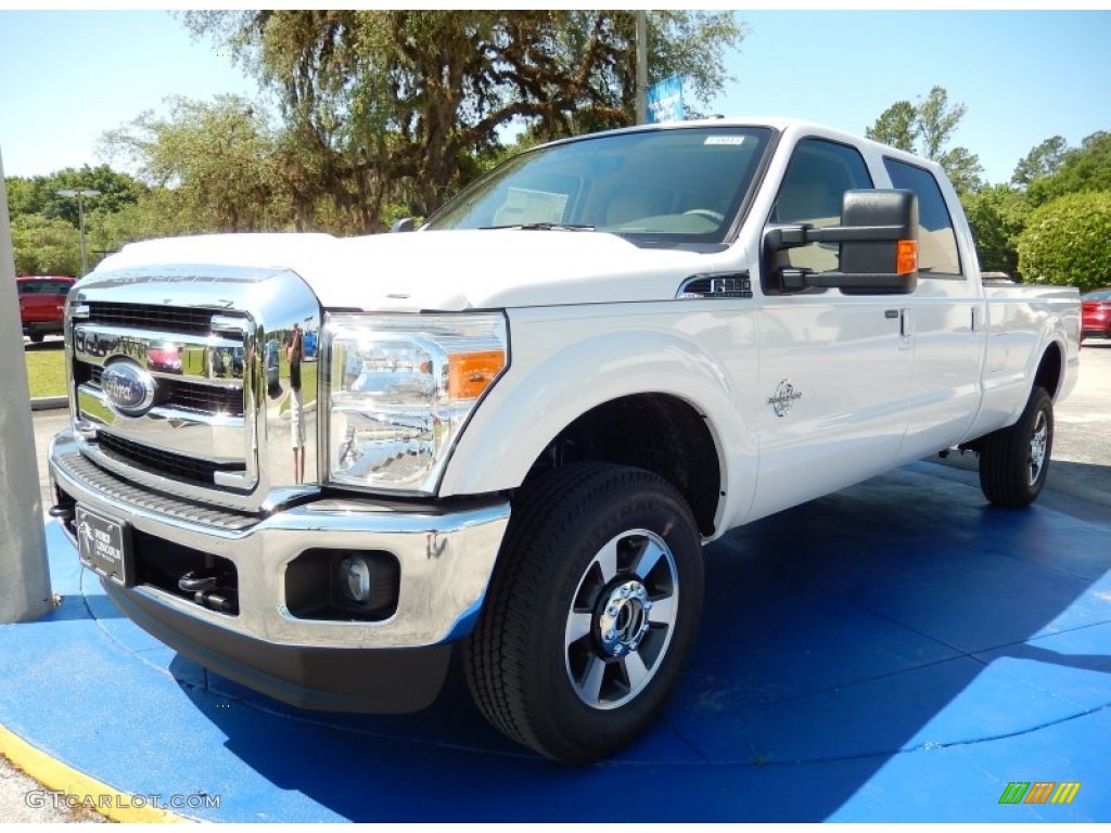 2015 F350 Super Duty Lariat Crew Cab 4x4 - White Platinum / Adobe photo #1