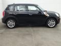 Absolute Black Metallic - Cooper Countryman Photo No. 2