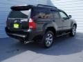 Black - 4Runner SR5 Photo No. 4