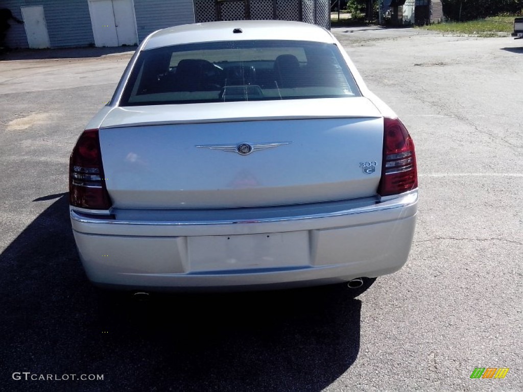 2006 300 C HEMI - Silver Steel Metallic / Deep Jade/Light Graystone photo #3