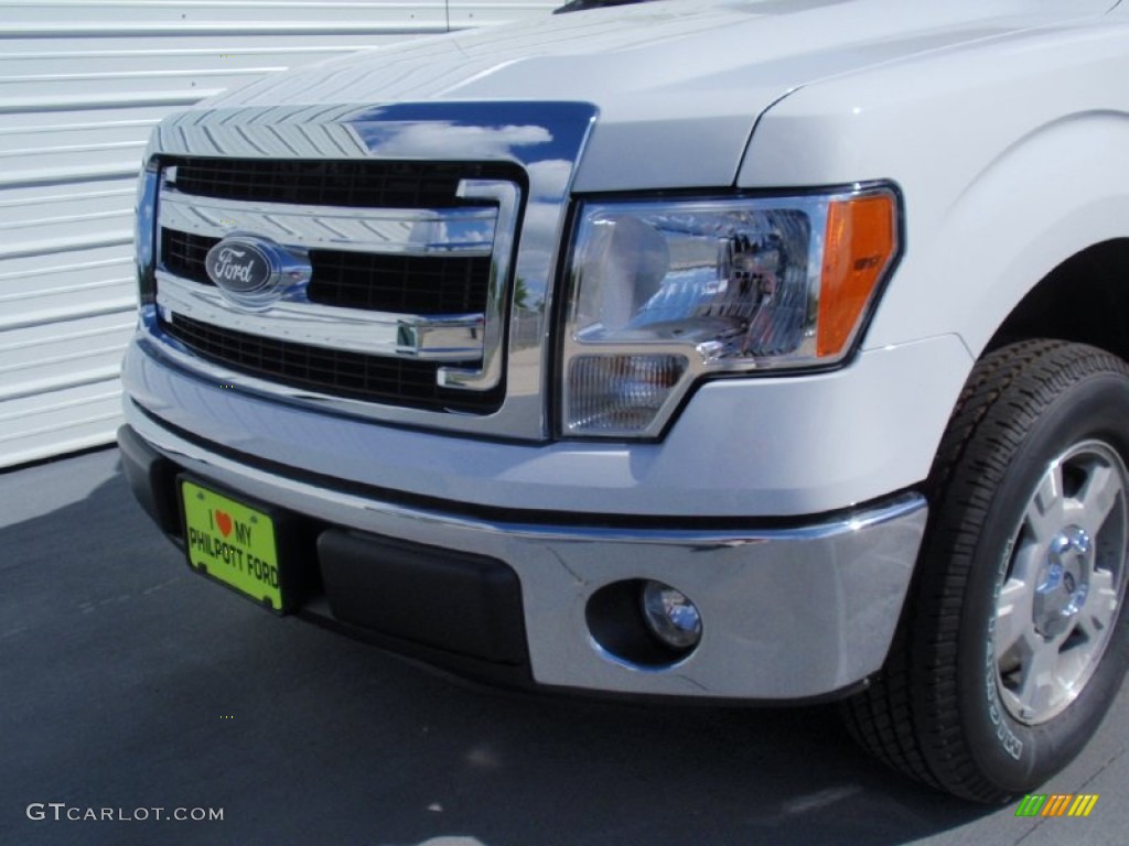 2014 F150 XLT SuperCrew - Oxford White / Steel Grey photo #11