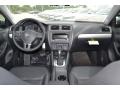 Reflex Silver Metallic - Jetta SE Sedan Photo No. 5