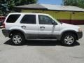Oxford White - Escape XLT V6 Photo No. 2