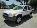 Oxford White - Escape XLT V6 Photo No. 7