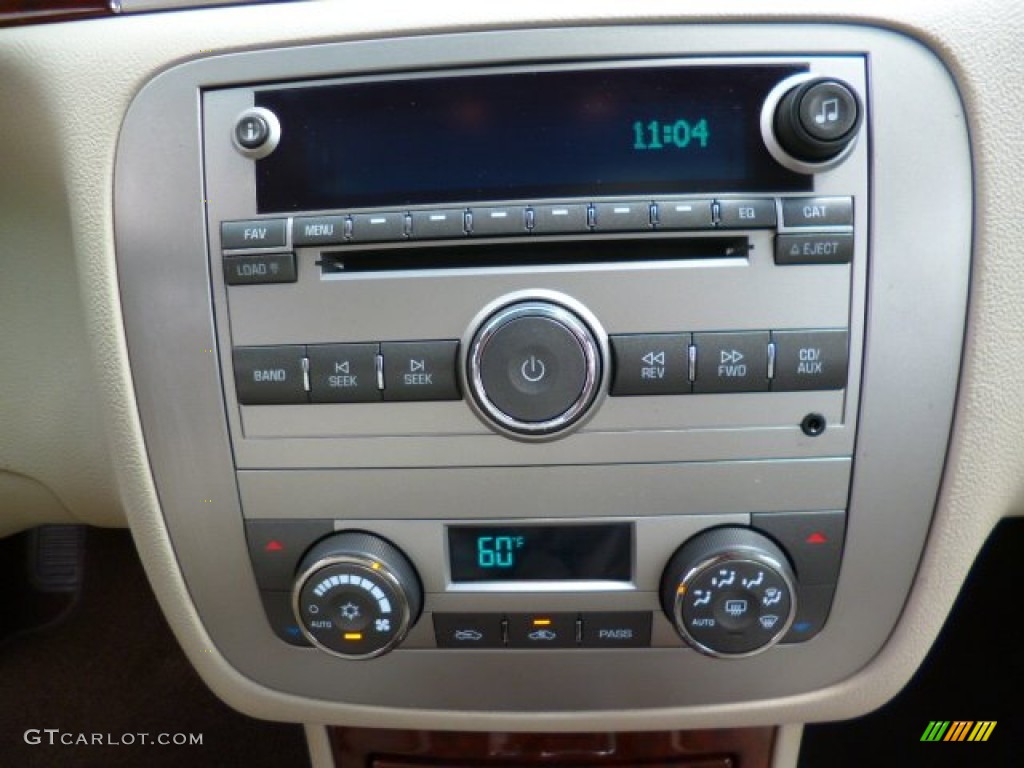 2008 Buick Lucerne Super Controls Photos