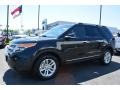 2014 Tuxedo Black Ford Explorer XLT  photo #3