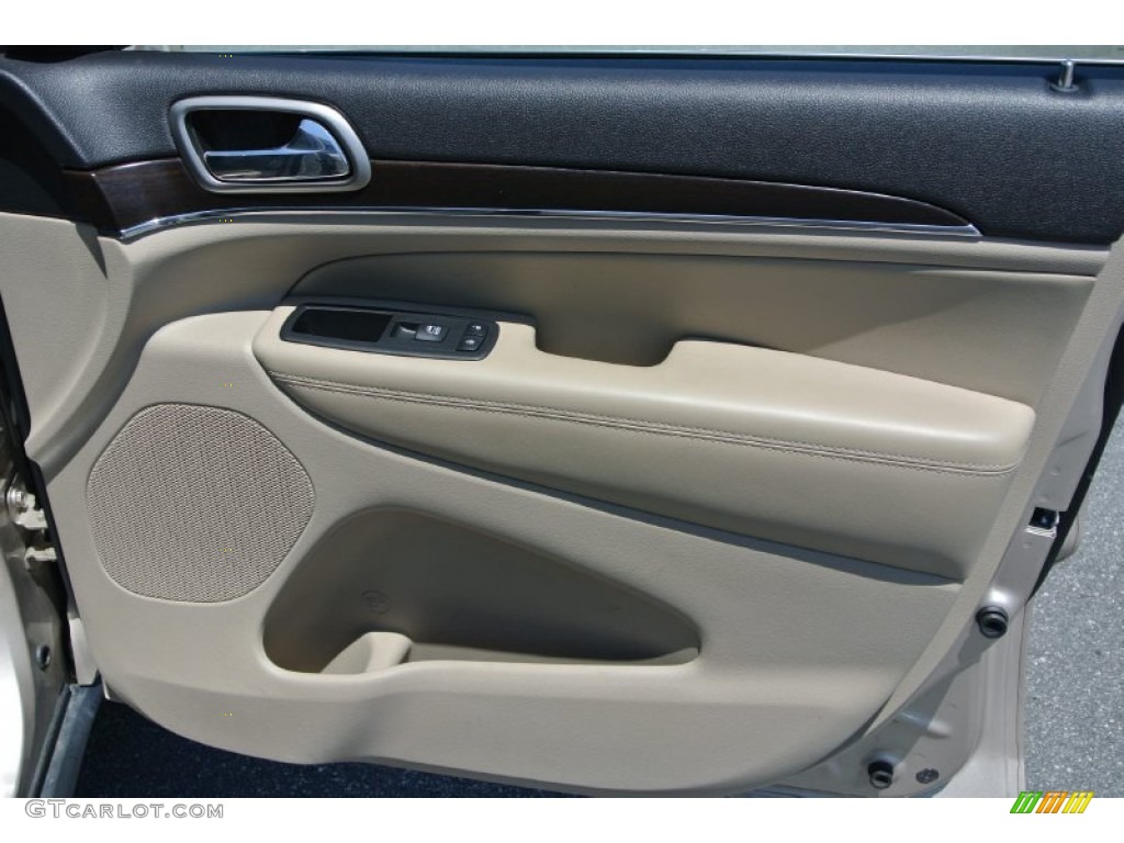 2014 Grand Cherokee Limited - Cashmere Pearl / New Zealand Black/Light Frost photo #26