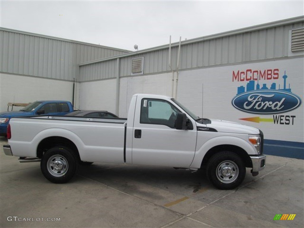2015 F250 Super Duty XL Regular Cab - Oxford White / Steel photo #1