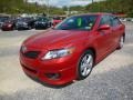 Barcelona Red Metallic - Camry SE Photo No. 3