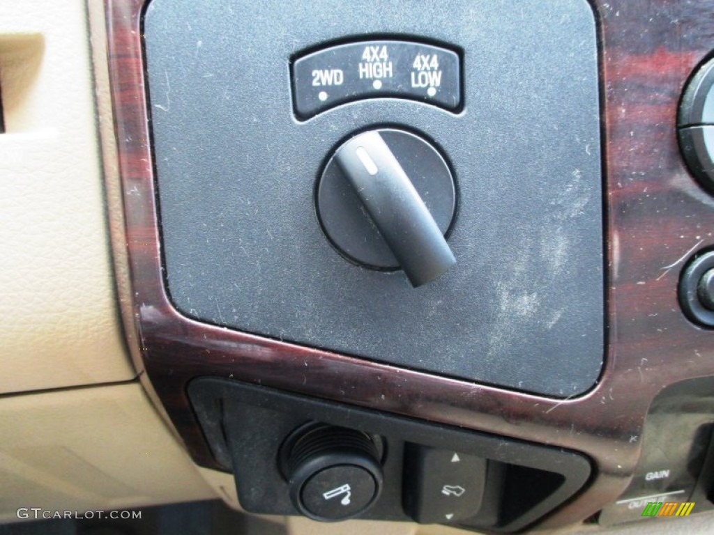 2008 F350 Super Duty Lariat Crew Cab 4x4 Dually - Forest Green Metallic / Camel photo #12