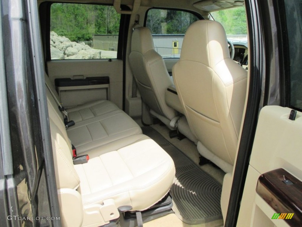 2008 F350 Super Duty Lariat Crew Cab 4x4 Dually - Forest Green Metallic / Camel photo #26