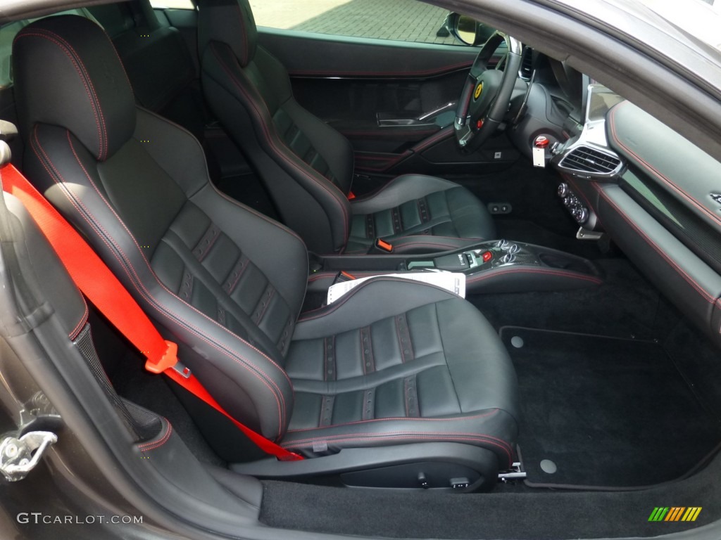 2011 Ferrari 458 Italia Front Seat Photo #93334738