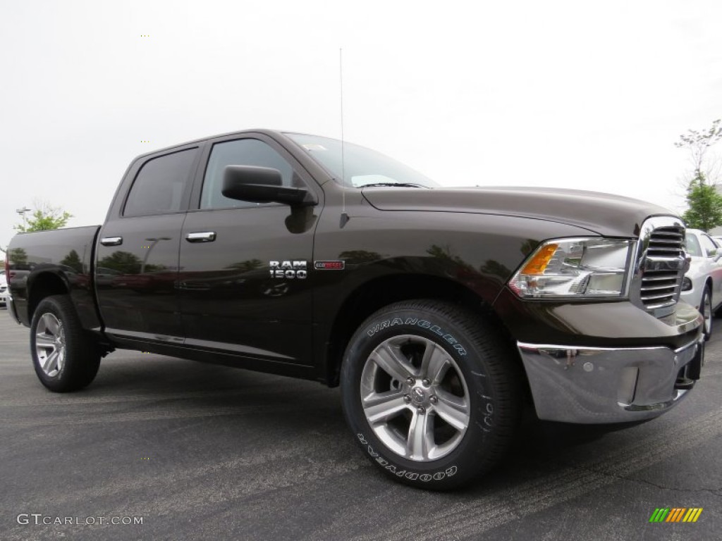 2014 1500 Big Horn Crew Cab 4x4 - Black Gold Pearl Coat / Black/Diesel Gray photo #4