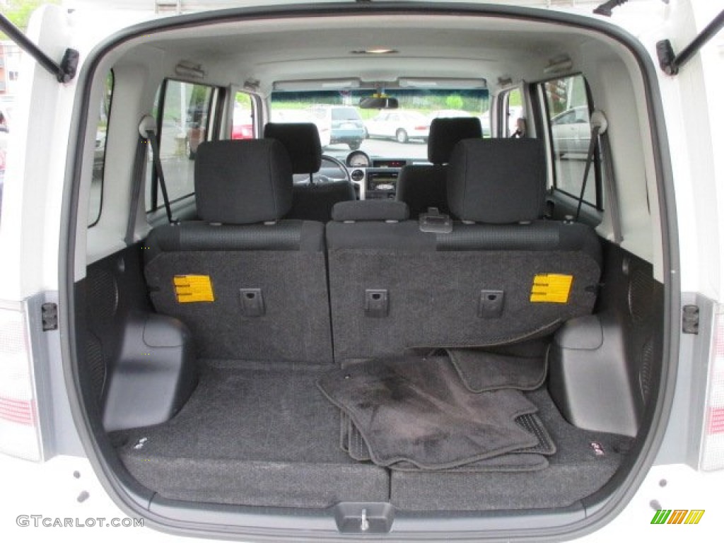 2006 xB  - Polar White / Dark Charcoal photo #22