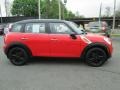 Pure Red - Cooper Countryman Photo No. 5