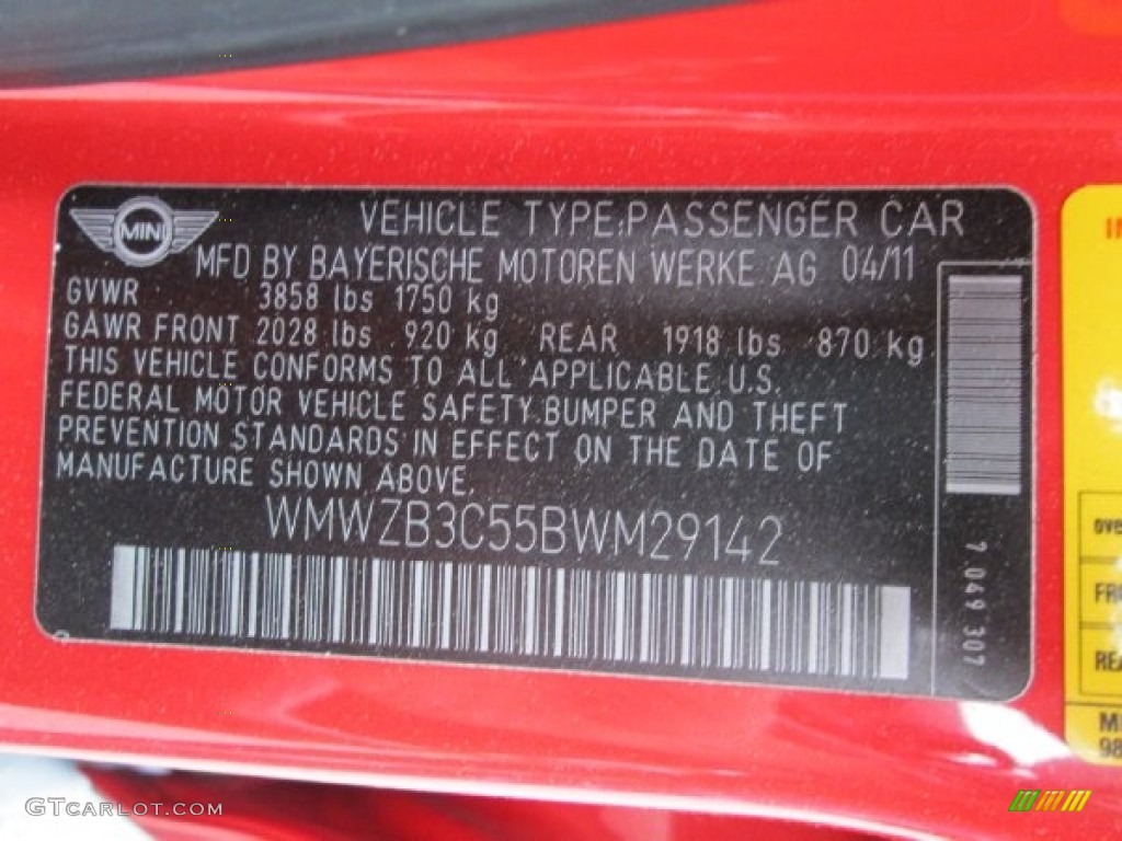 2011 Cooper Countryman - Pure Red / Carbon Black photo #27