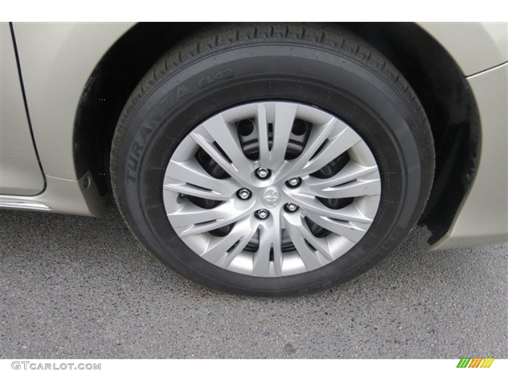 2014 Camry LE - Champagne Mica / Ivory photo #9