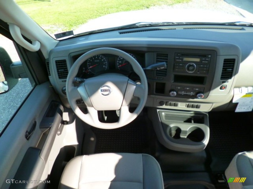 2014 Nissan NV 2500 HD S High Roof Dashboard Photos