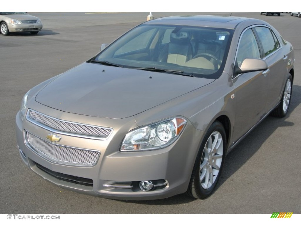 2008 Malibu LTZ Sedan - Amber Bronze Metallic / Cocoa/Cashmere Beige photo #2