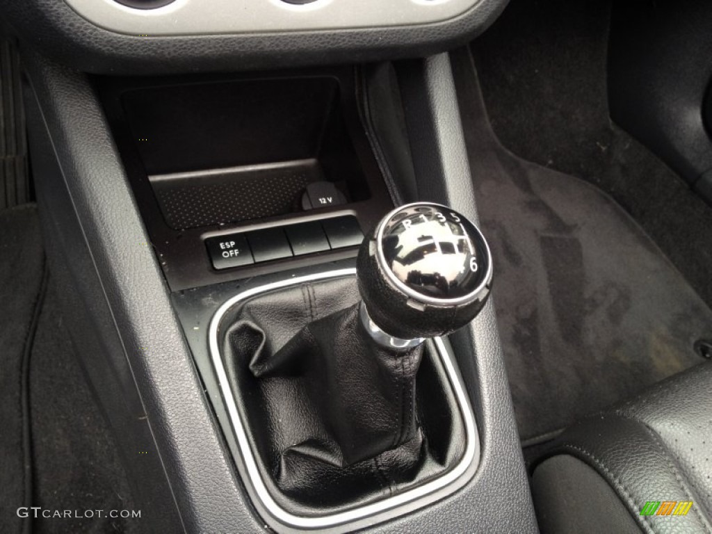 2007 Volkswagen Eos 2.0T Transmission Photos