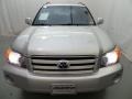 Millenium Silver Metallic - Highlander V6 Photo No. 2