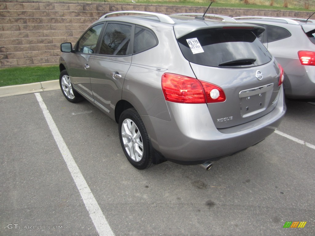 2011 Rogue SV AWD - Gotham Gray Metallic / Gray photo #4