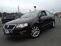 Deep Black 2010 Volkswagen Passat Komfort Sedan
