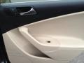 Deep Black - Passat Komfort Sedan Photo No. 26