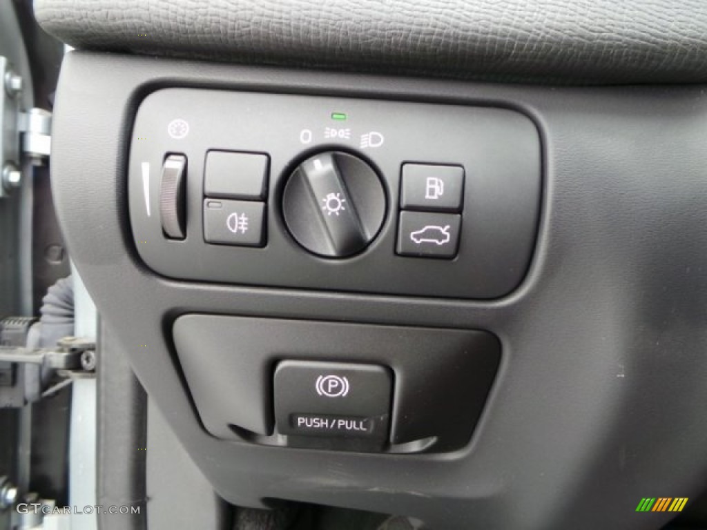 2011 XC60 3.2 - Silver Metallic / Anthracite Black photo #18