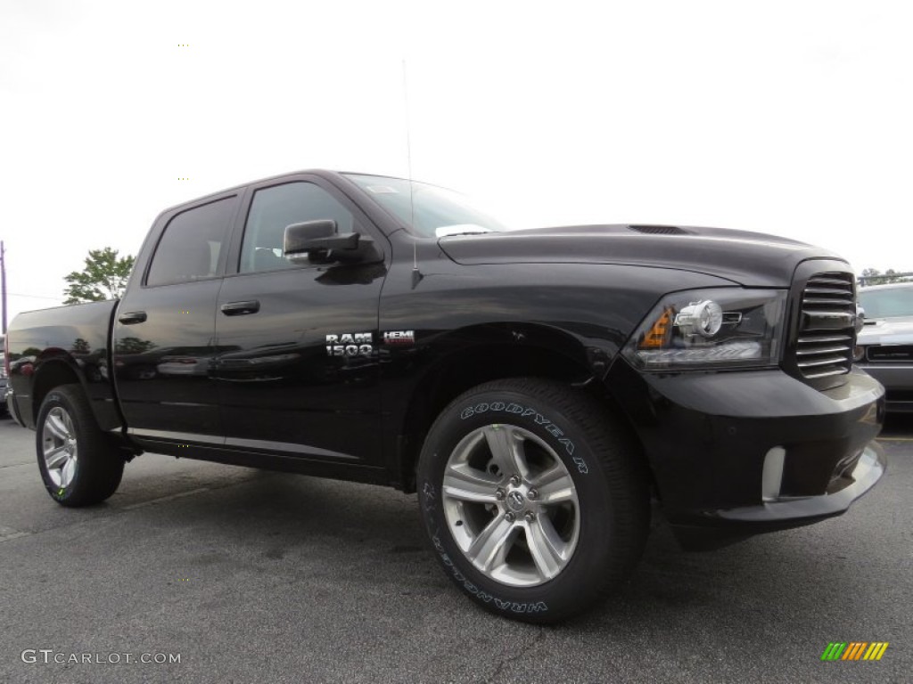 2014 1500 Sport Crew Cab - Black / Black photo #4