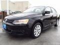 Black - Jetta SE Sedan Photo No. 3