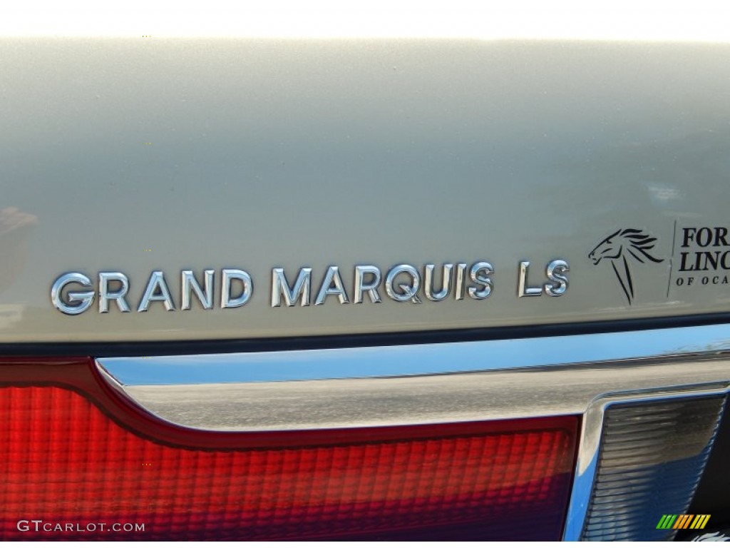 2004 Grand Marquis LS - Gold Ash Metallic / Medium Parchment photo #9