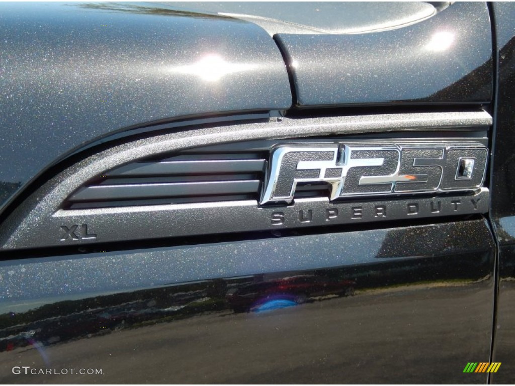 2015 Ford F250 Super Duty XL Crew Cab Marks and Logos Photo #93371267