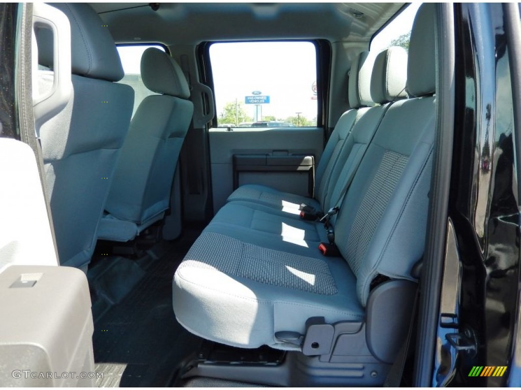 2015 Ford F250 Super Duty XL Crew Cab Rear Seat Photo #93371306